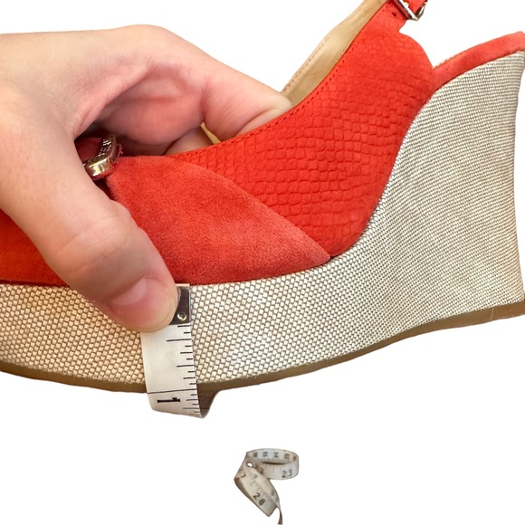 Antonio Melani Coral Orange Suede wedge heels size 8 - Picture 8 of 10